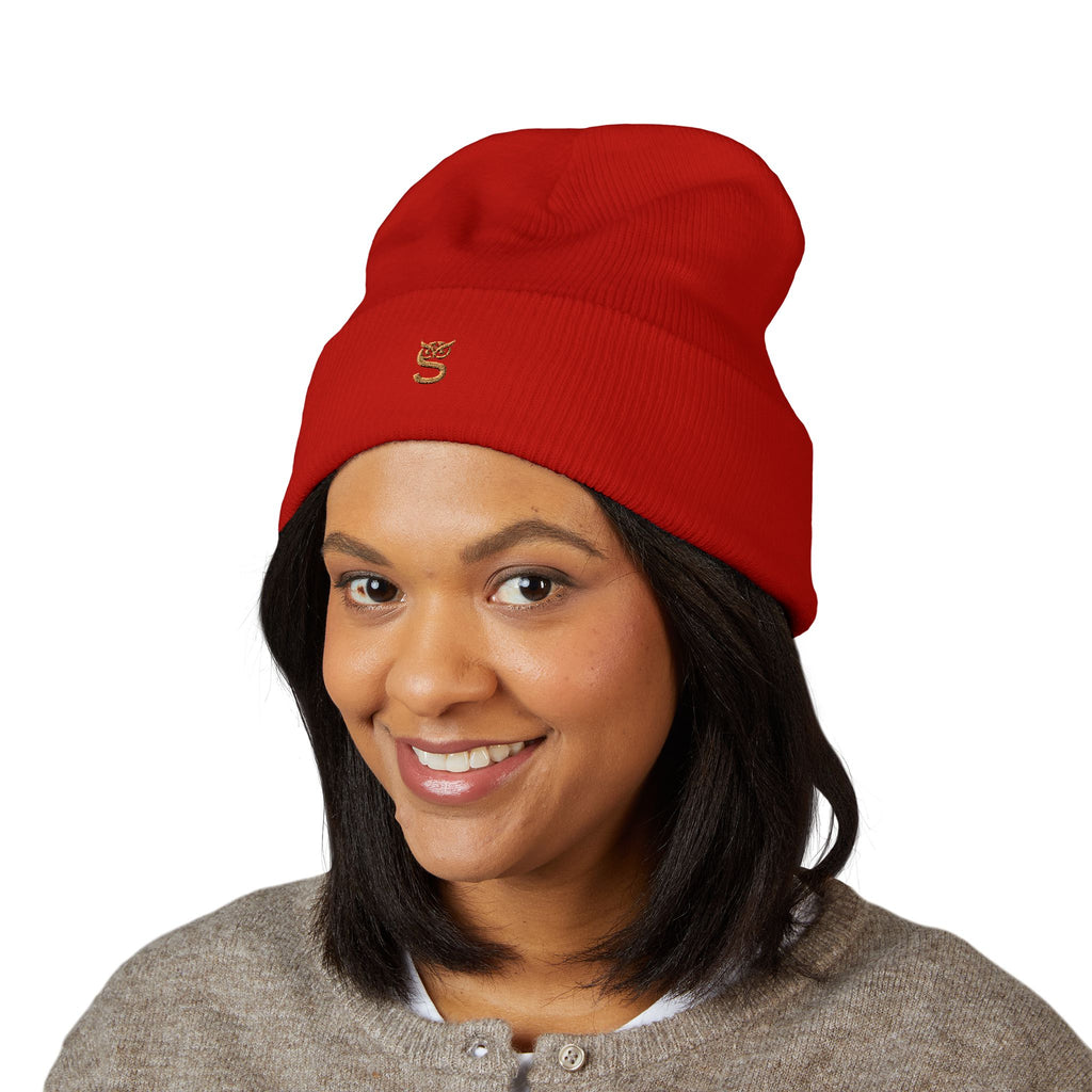 Embroidered 'S' Classic Cuffed Beanie — Minimal Monogram Knit Hat