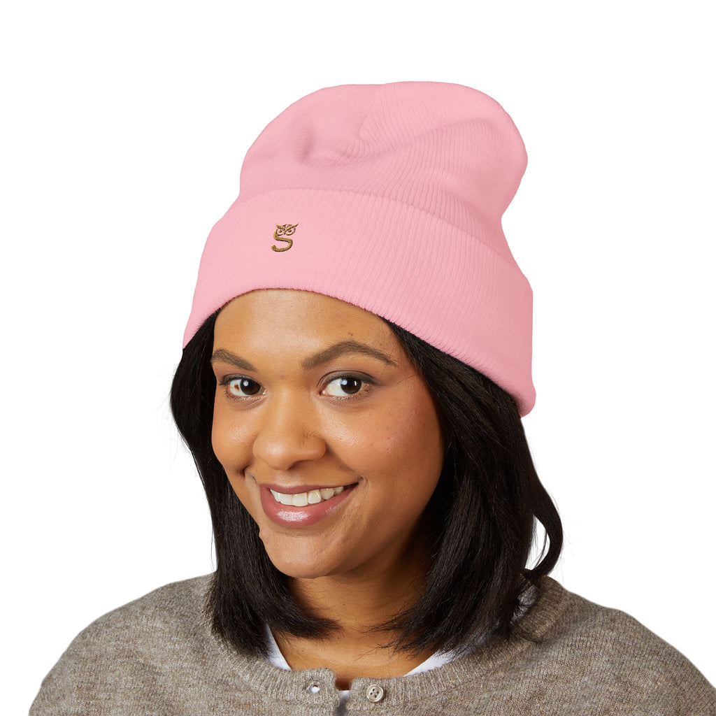 Embroidered 'S' Classic Cuffed Beanie — Minimal Monogram Knit Hat